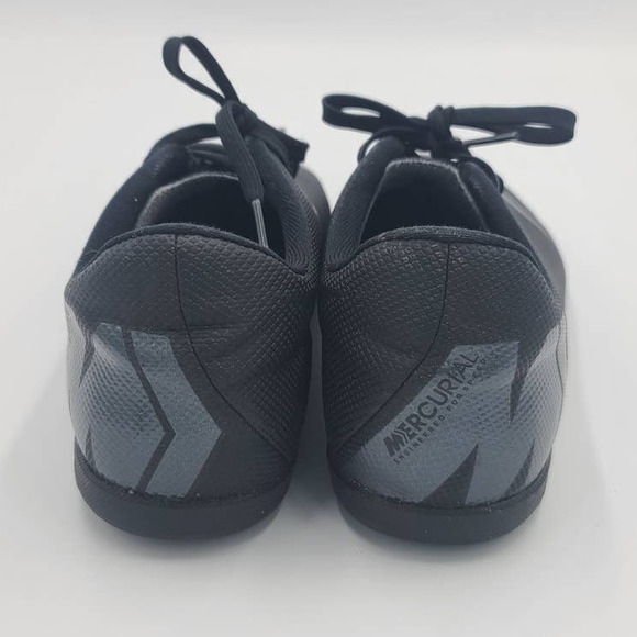 Nike Junior Mercurial Vapor 12 Club Size 6Y - Picture 3 of 7